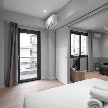 New Yorker, Nilie Hospitality Mgmt Lejlighed *