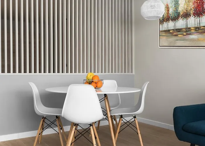 New Yorker, Nilie Hospitality Mgmt Апартаменты